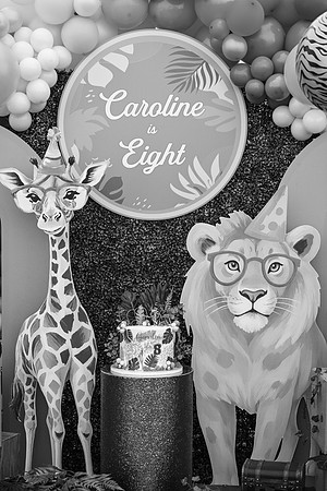 caroline250022