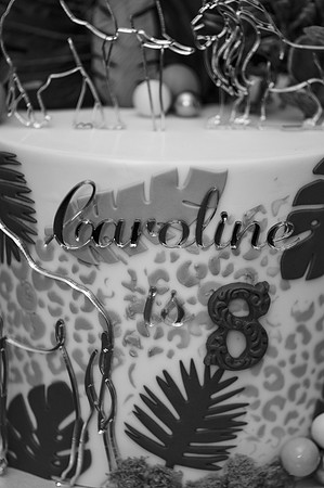caroline250044
