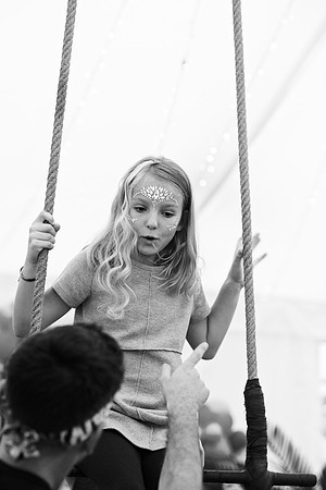 caroline250464