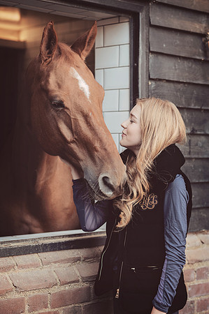 anniebrunt25054