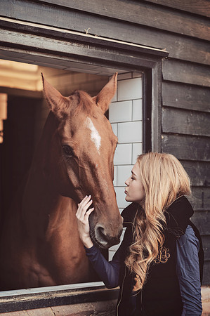anniebrunt25068