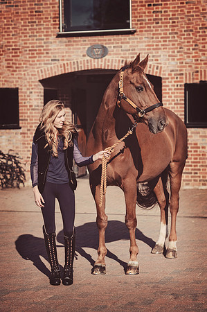 anniebrunt25072