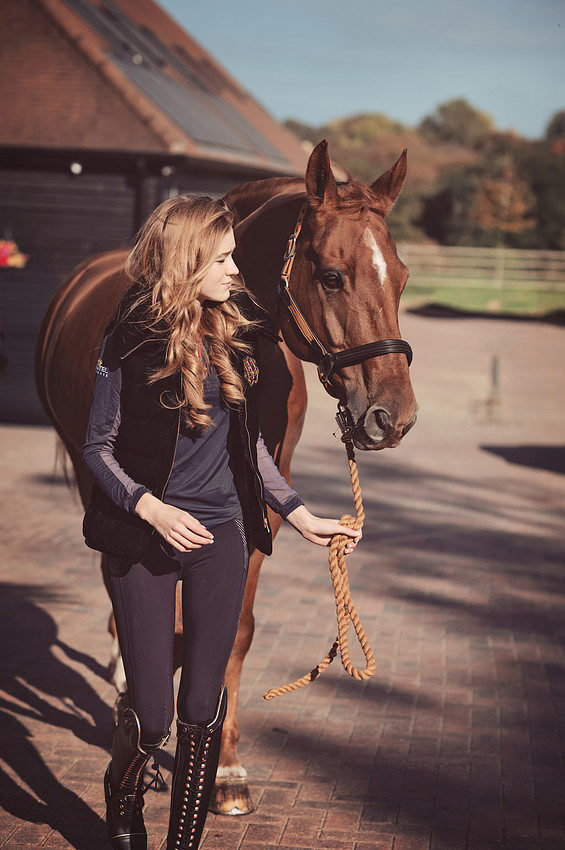 anniebrunt25074