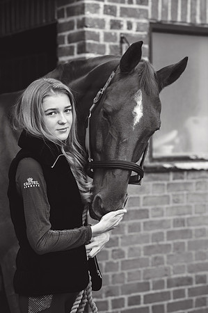 anniebrunt25095