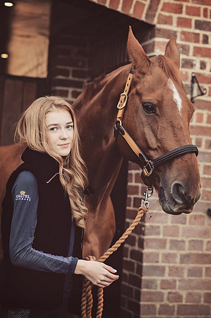 anniebrunt25112