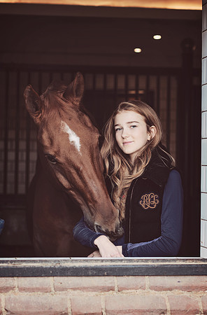anniebrunt25122