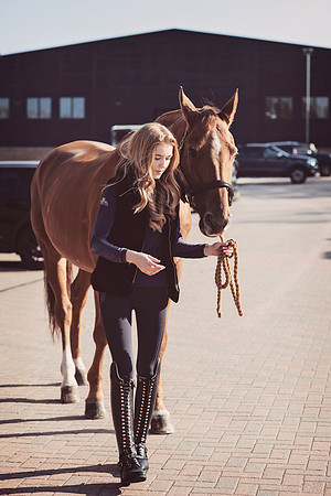 anniebrunt25156