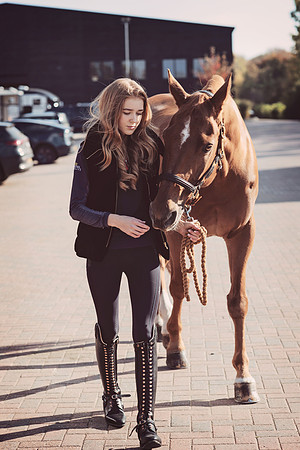 anniebrunt25158
