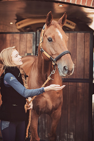 anniebrunt25216