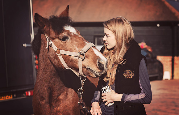 anniebrunt25258