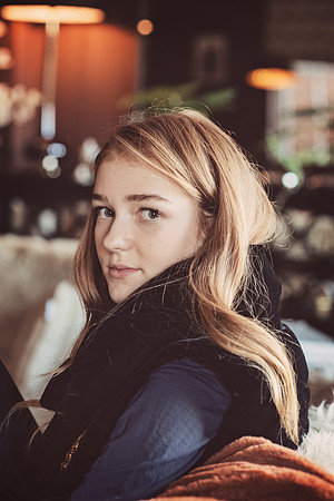 anniebrunt25366
