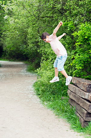 LEOMCOISINS23012