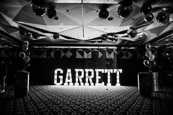 garret048