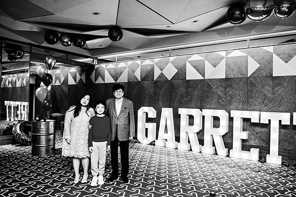 garret054