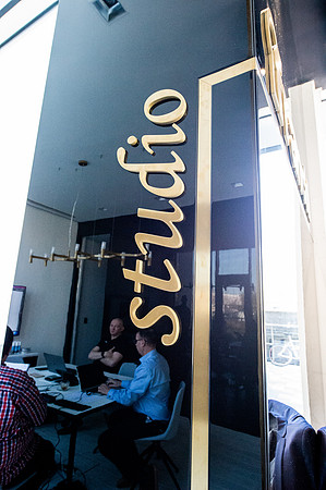 franchistudio21023