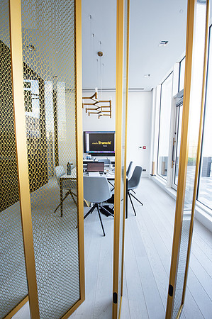 franchistudio21053