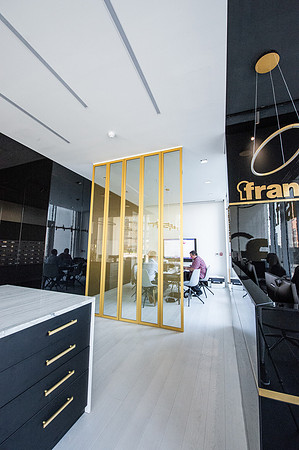 franchistudio21076