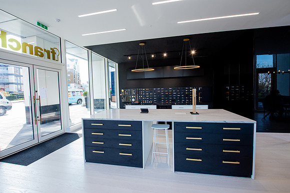 franchistudio21138