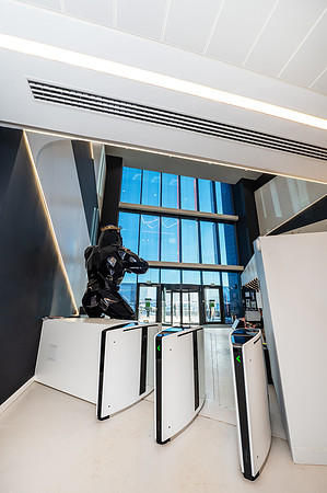 THG25054